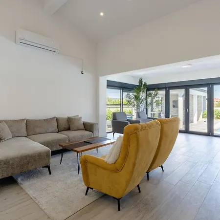 Mirage Villa