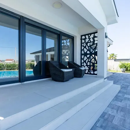 Villa Mirage Blagaj